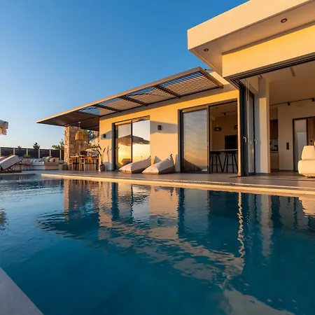 Nimbus Villa *