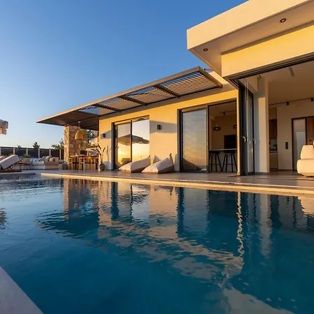 Nimbus Villa *