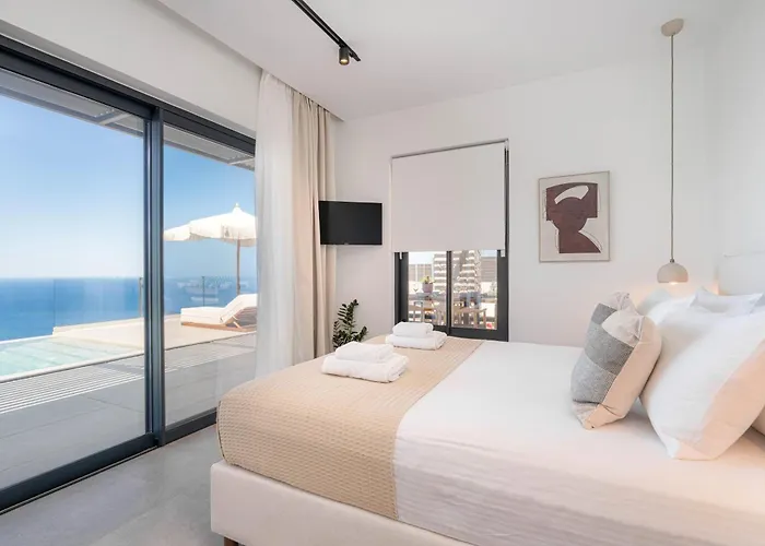 Nimbus Villa Kalamítsi